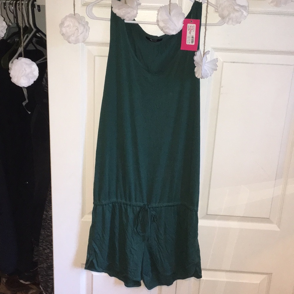๐ With Tags Green Revolve romper - Picture 5 of 7